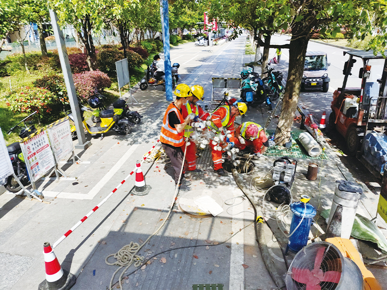  剑河UV-CIPP紫外光固化修复